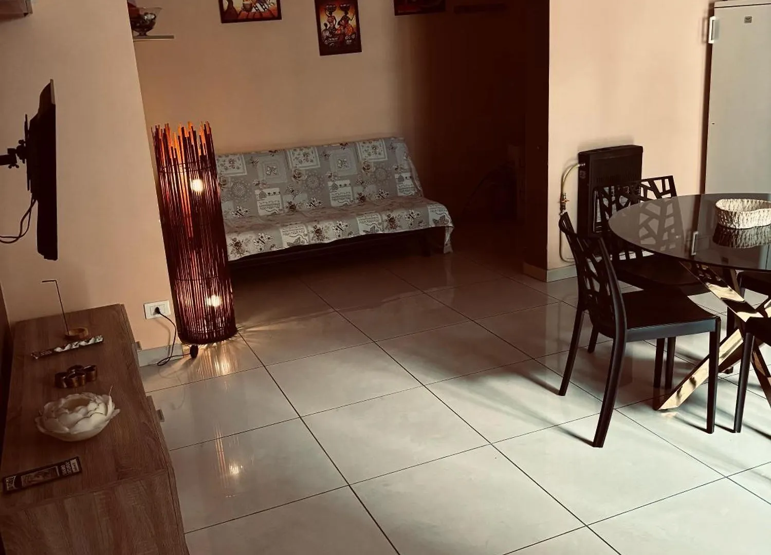 Brown Apartment 0*, 산레모